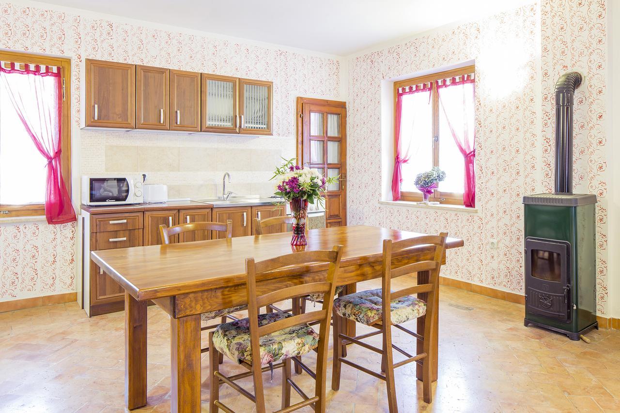 Mon Perin Castrum - Apartman Valentina Bale Kültér fotó