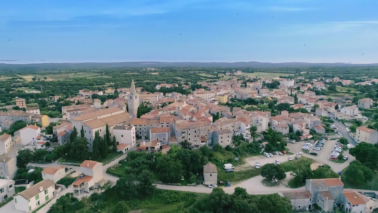 Mon Perin Castrum - Apartman Valentina Bale Kültér fotó